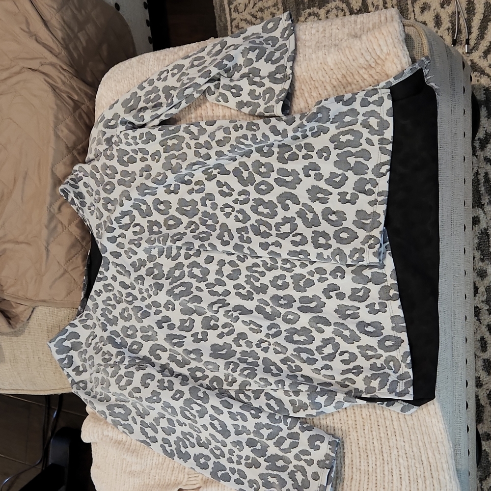 Animal print ladies top